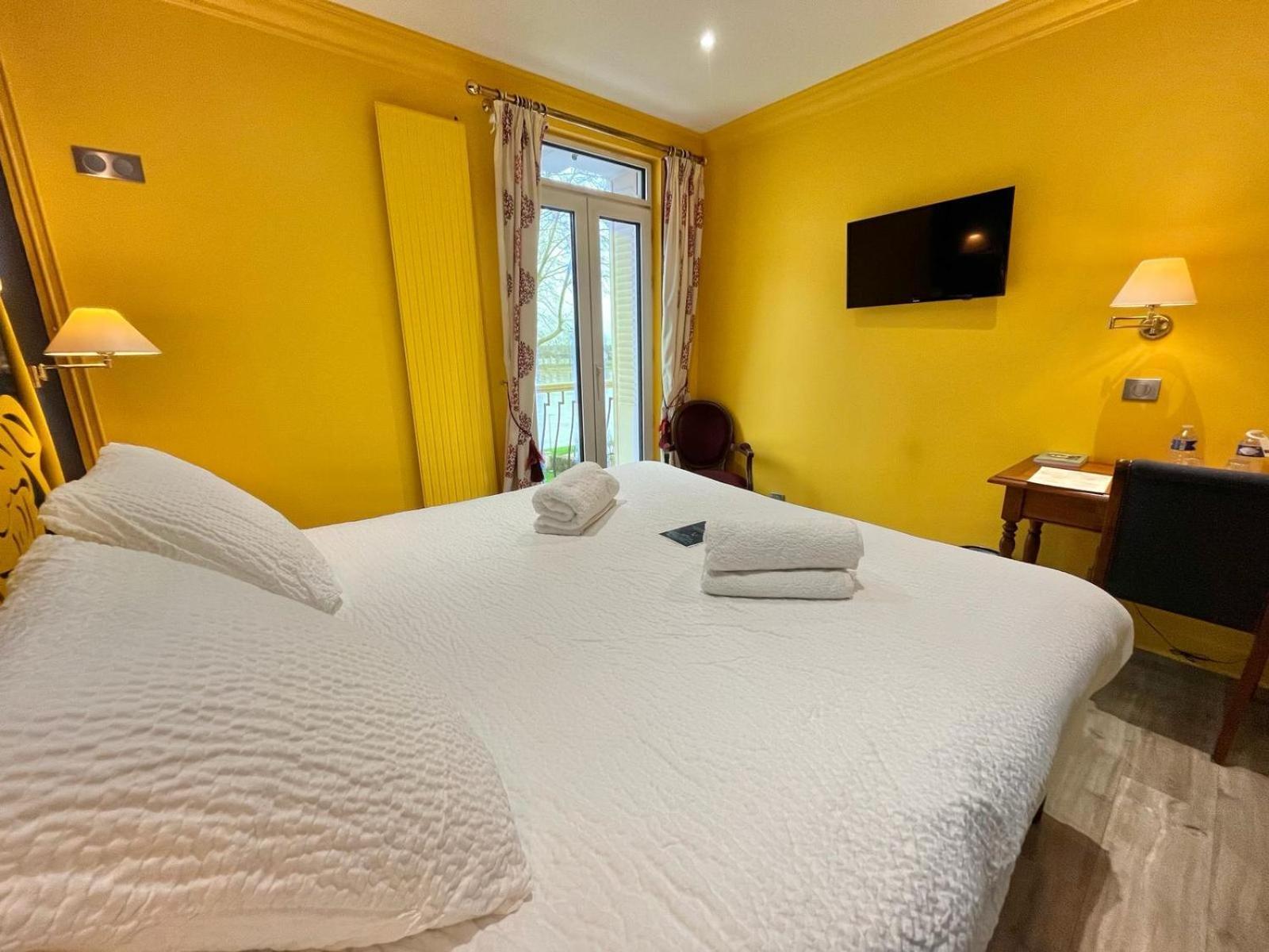Logis Hotel Le Rivage Gien Exteriér fotografie