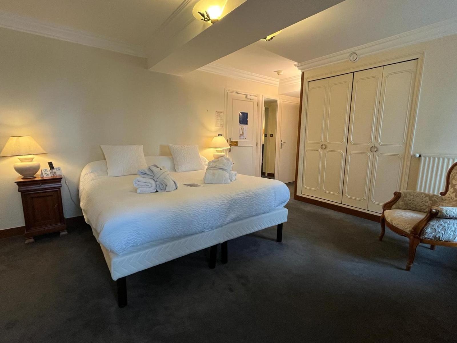 Logis Hotel Le Rivage Gien Exteriér fotografie