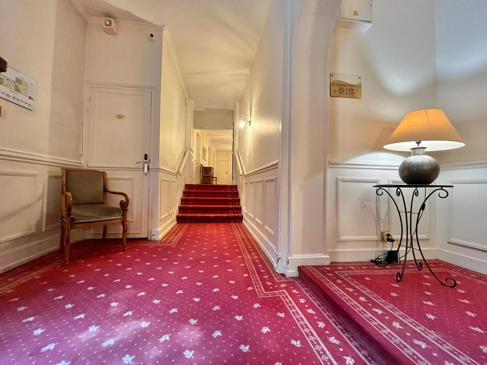 Logis Hotel Le Rivage Gien Exteriér fotografie
